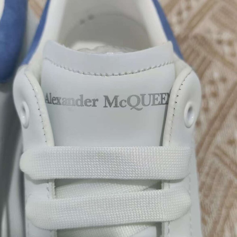 Alexander Mcqueen Exquisite Heel Height-Enhancing Casual White&Blue Men Sneakers - Picture 6 of 8